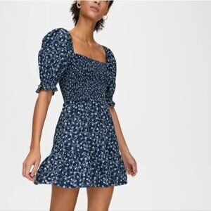 WILFRED Angie Dress Prairie  Floral Mini Shirred Ruffle Blue White S Aritzia